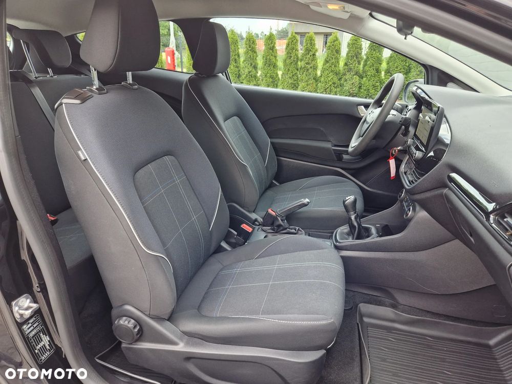 Ford Fiesta - 16