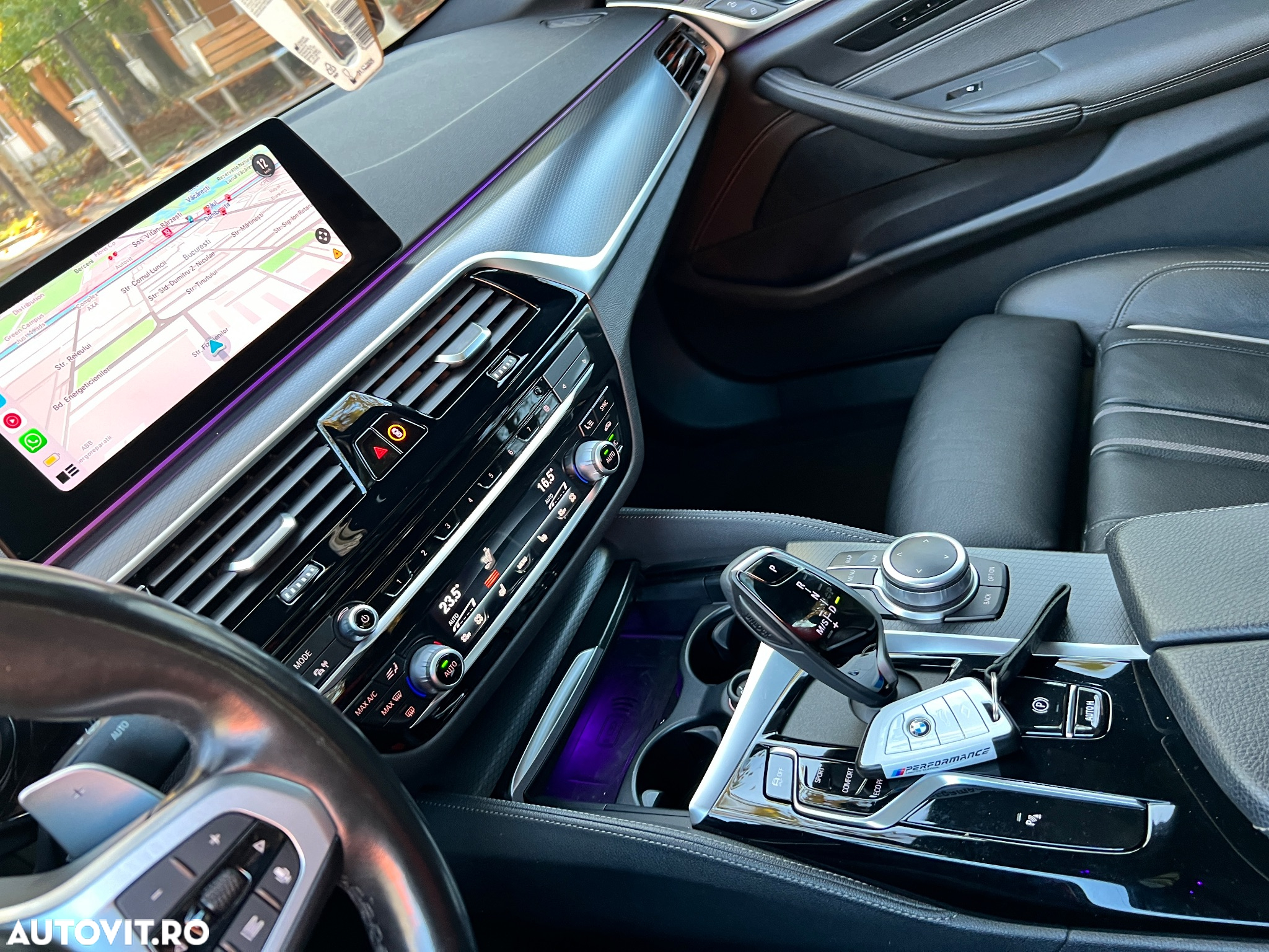 BMW Seria 5 520i Touring Aut. - 8
