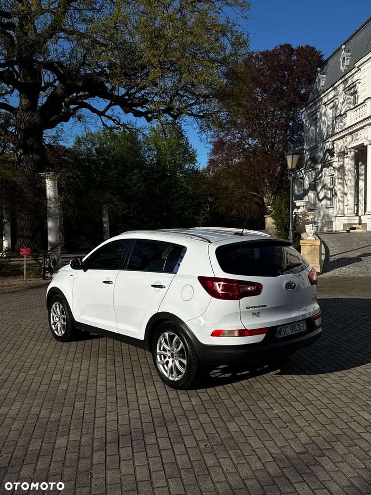 Kia Sportage 2.0 CRDI XL - 3