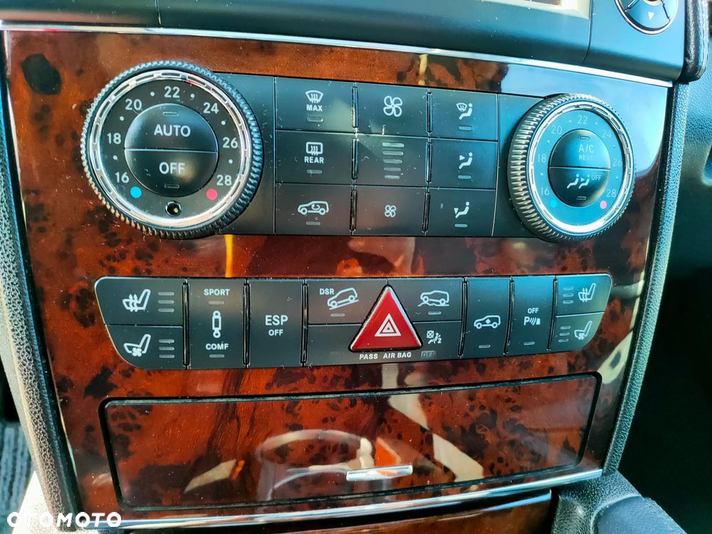 Mercedes-Benz ML - 25