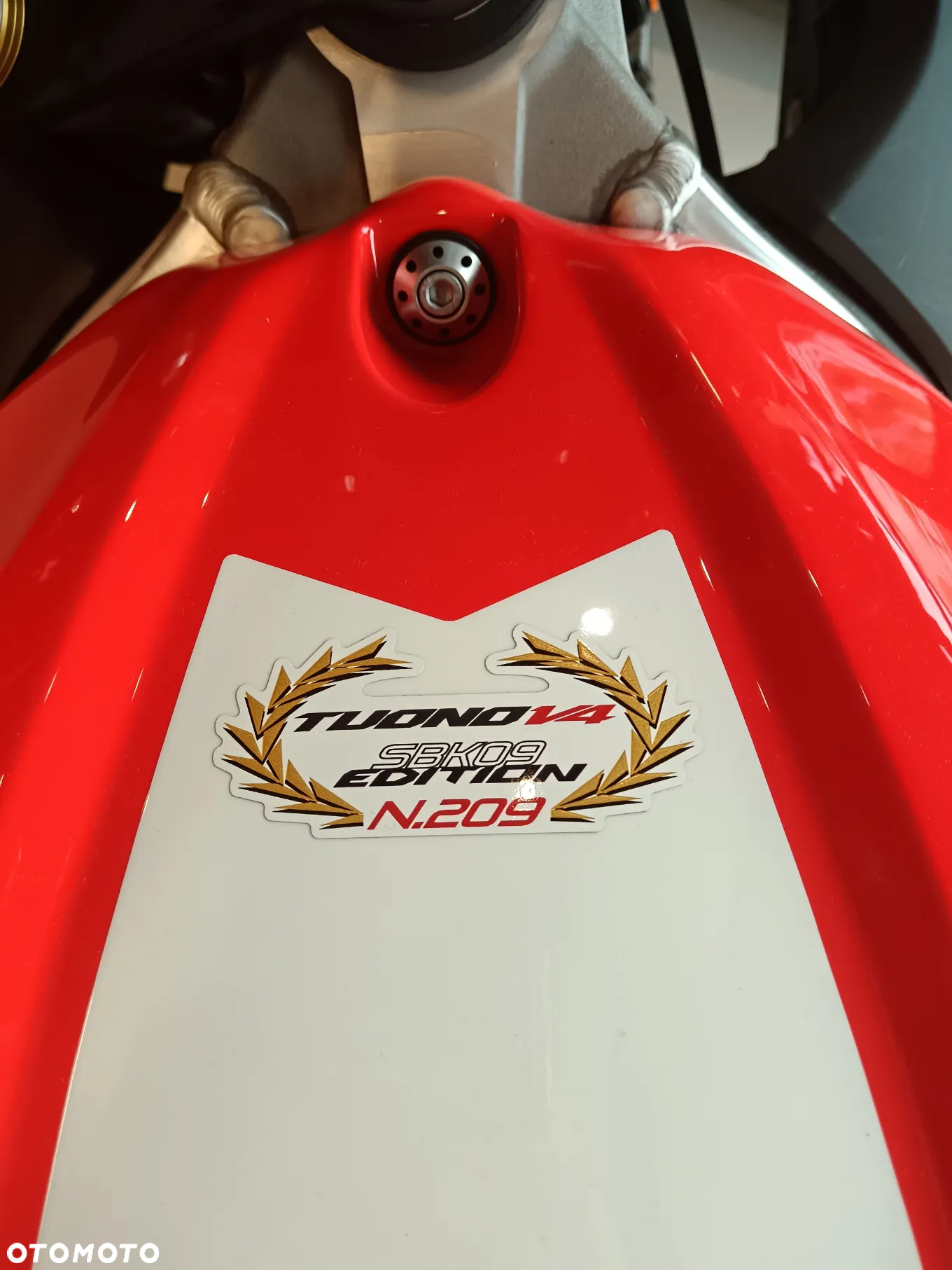 Aprilia Tuono - 4