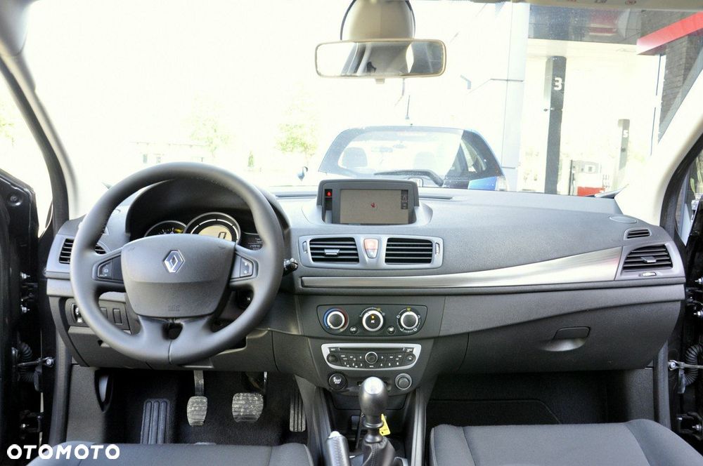 Renault Megane 1.6 16V 110 Authentique - 5