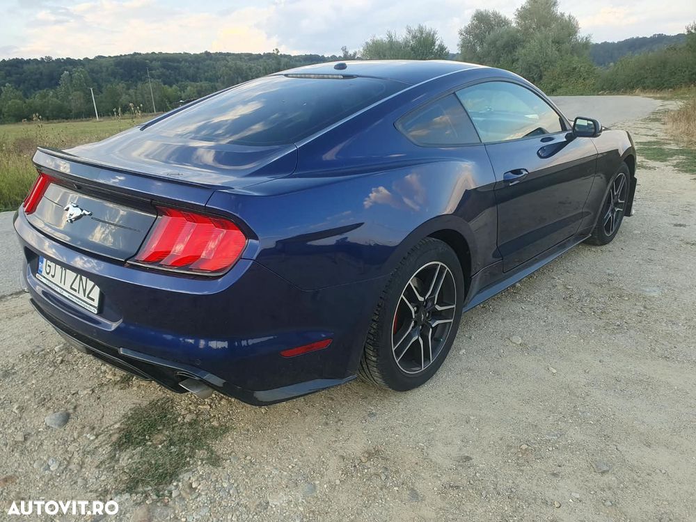 Ford Mustang 2.3 EcoBoost Aut. - 5