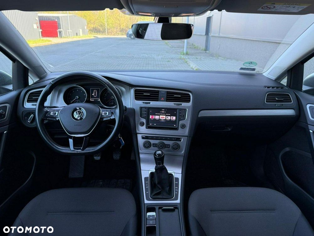 Volkswagen Golf 1.4 TSI BMT Comfortline - 8