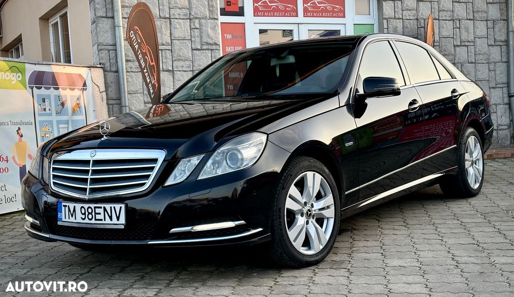 Mercedes-Benz E - 11