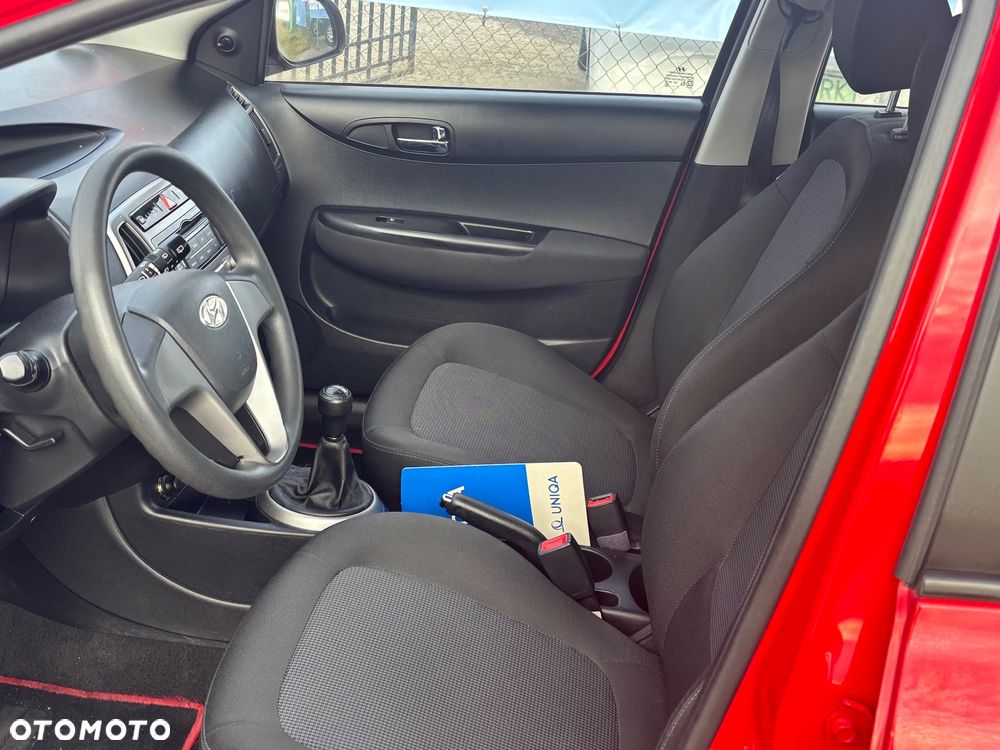 Hyundai i20 1.2 Fifa World Cup Edition - 23