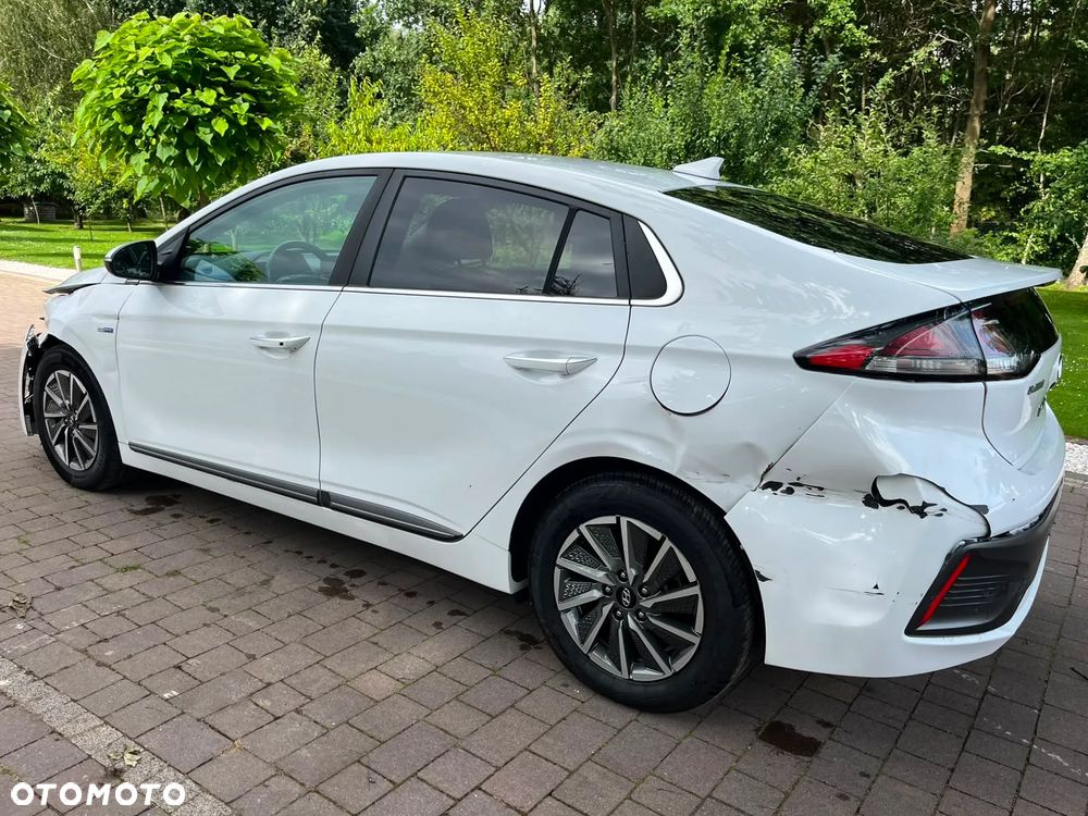 Hyundai IONIQ Premium - 8