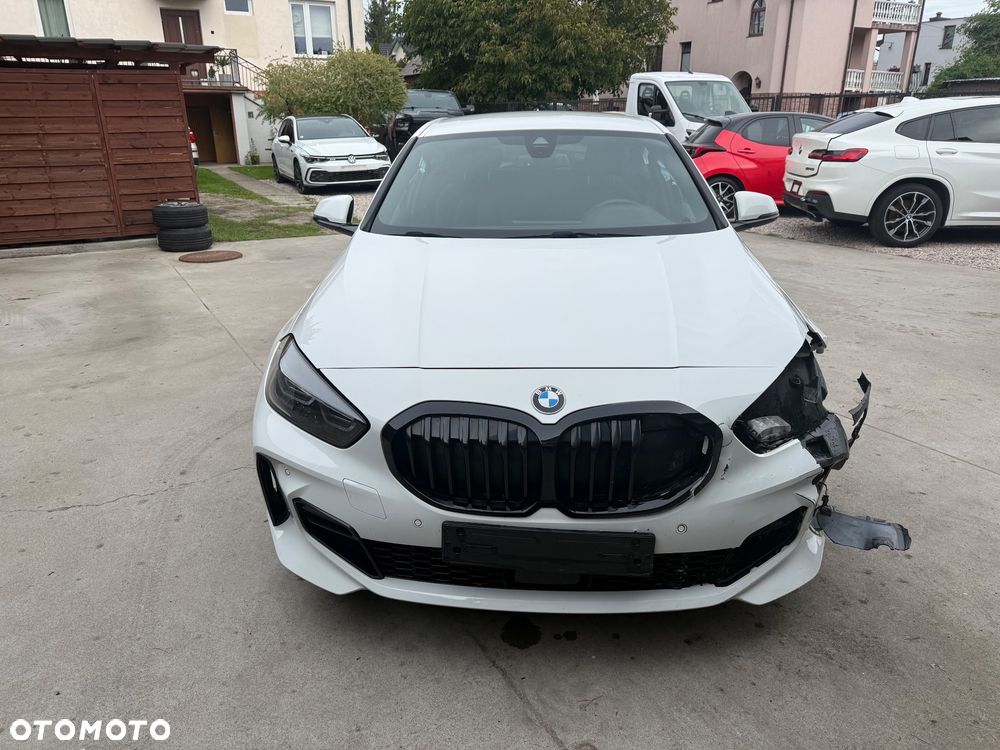 BMW Seria 1 120d xDrive Edition M Sport Shadow - 3