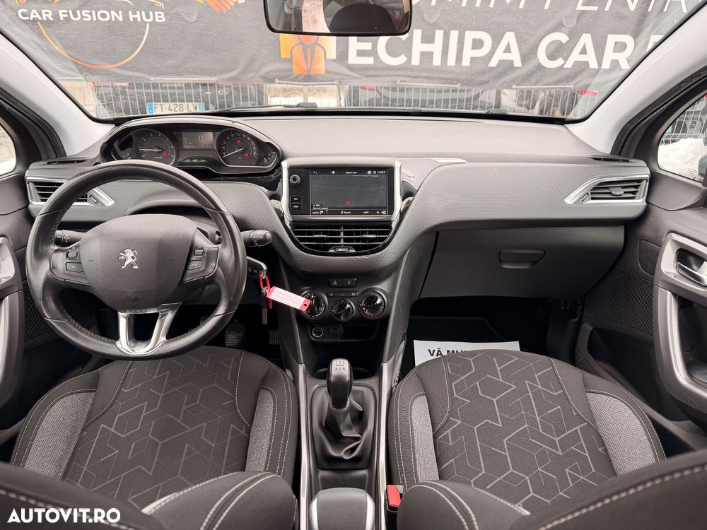 Peugeot 2008 PureTech 82 Active - 6