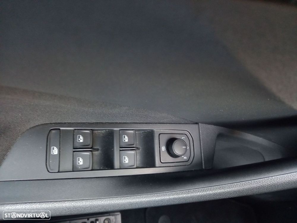 Skoda Kamiq 1.0 TSI Ambition DSG - 11