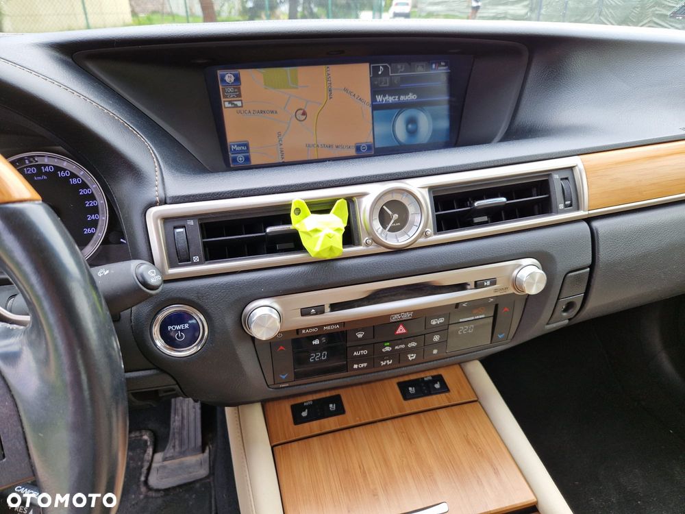 Lexus GS 300h Prestige - 17
