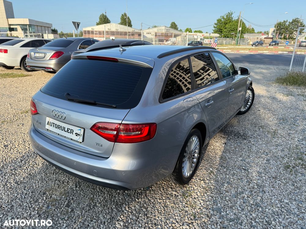 Audi A4 Avant 2.0 TDI DPF clean diesel multitronic Attraction - 8