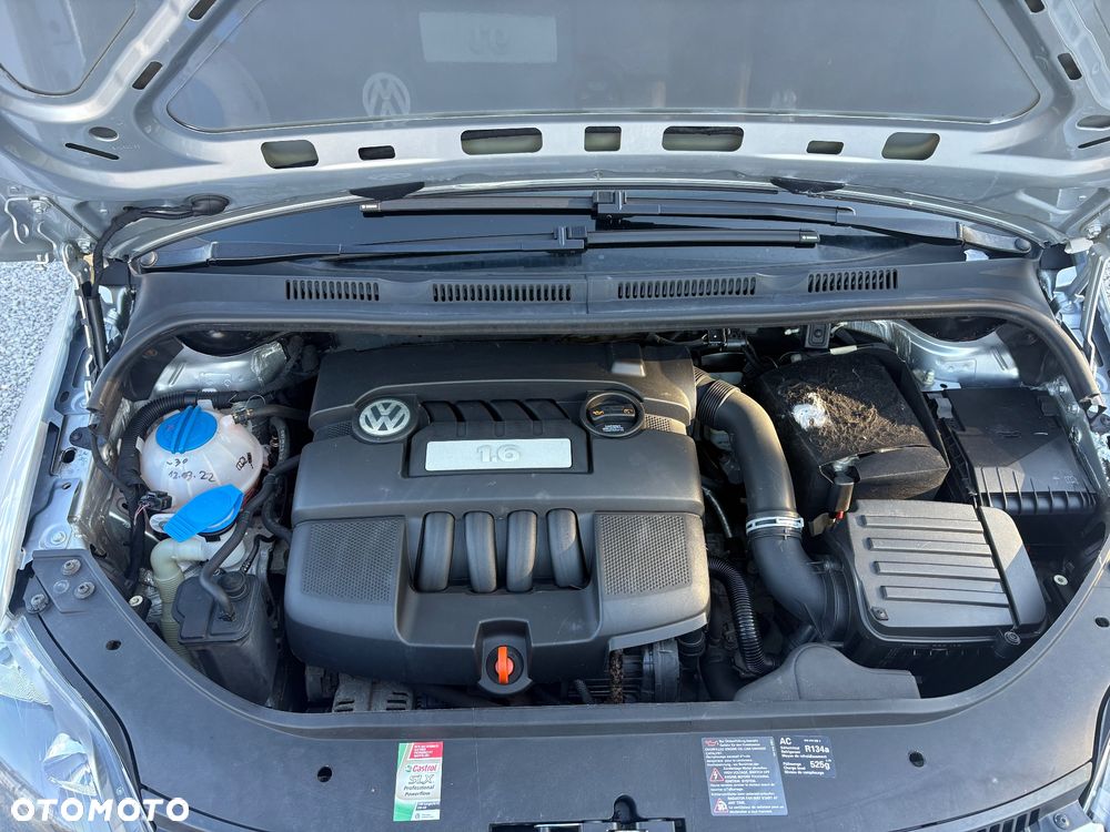 Volkswagen Golf - 39