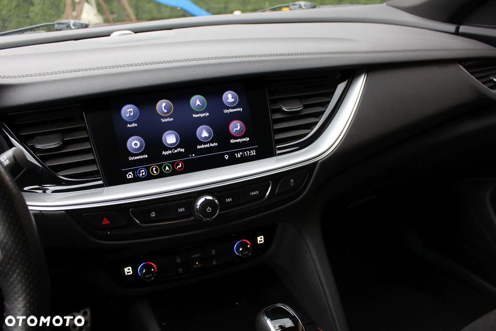 Opel Insignia - 14
