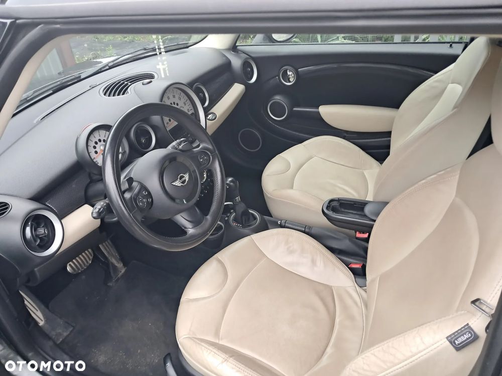 MINI Cooper S Standard - 5