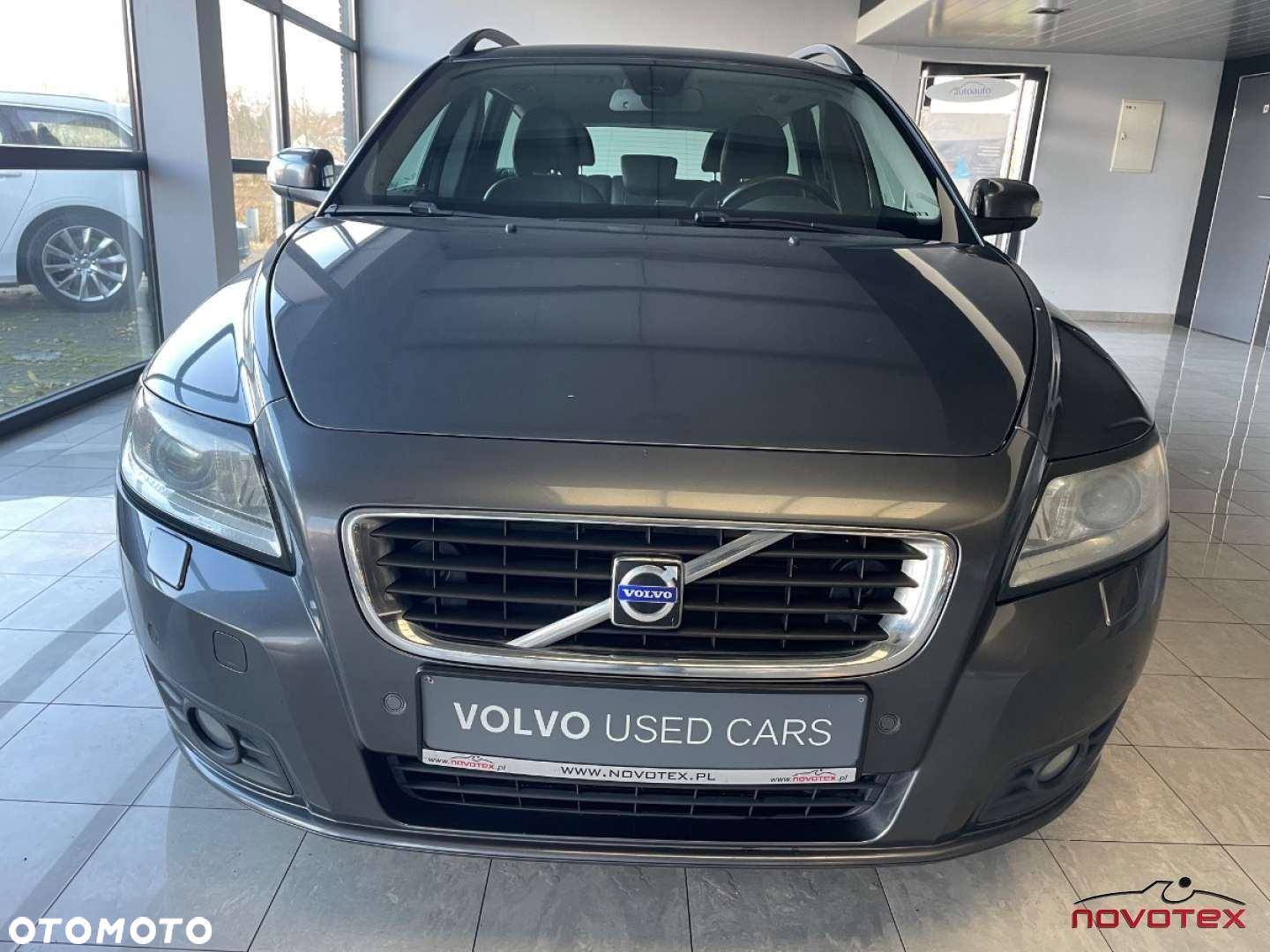 Volvo V50 - 6