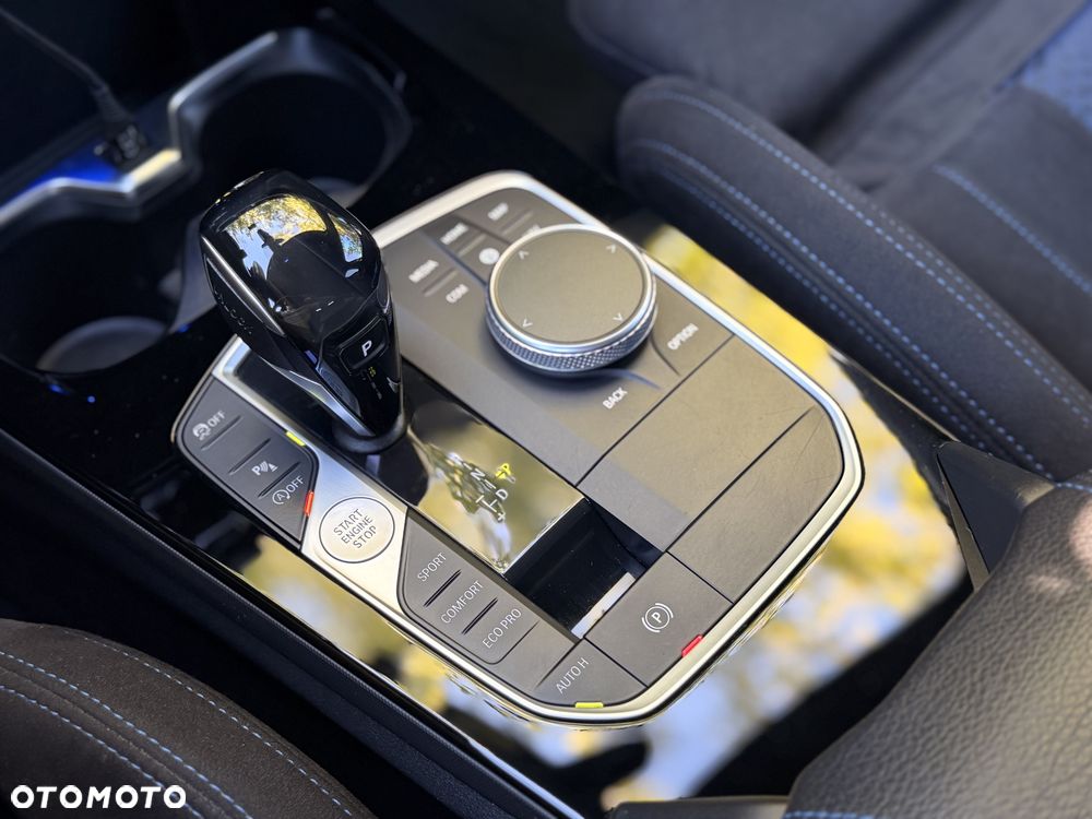 BMW Seria 1 - 33