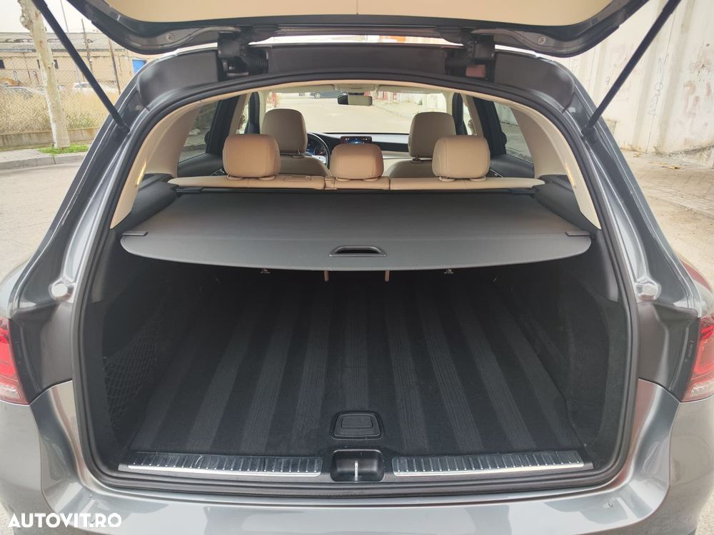 Mercedes-Benz GLC 220 d 4MATIC 9G-TRONIC AMG Line - 29