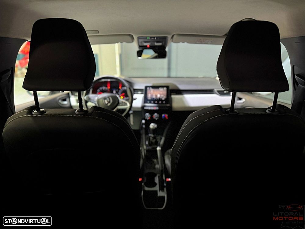 Renault Clio 1.0 TCe Techno - 35