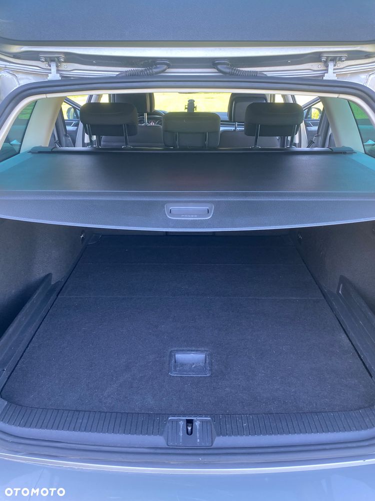 Volkswagen Passat 2.0 TDI BMT Trendline DSG7 - 9