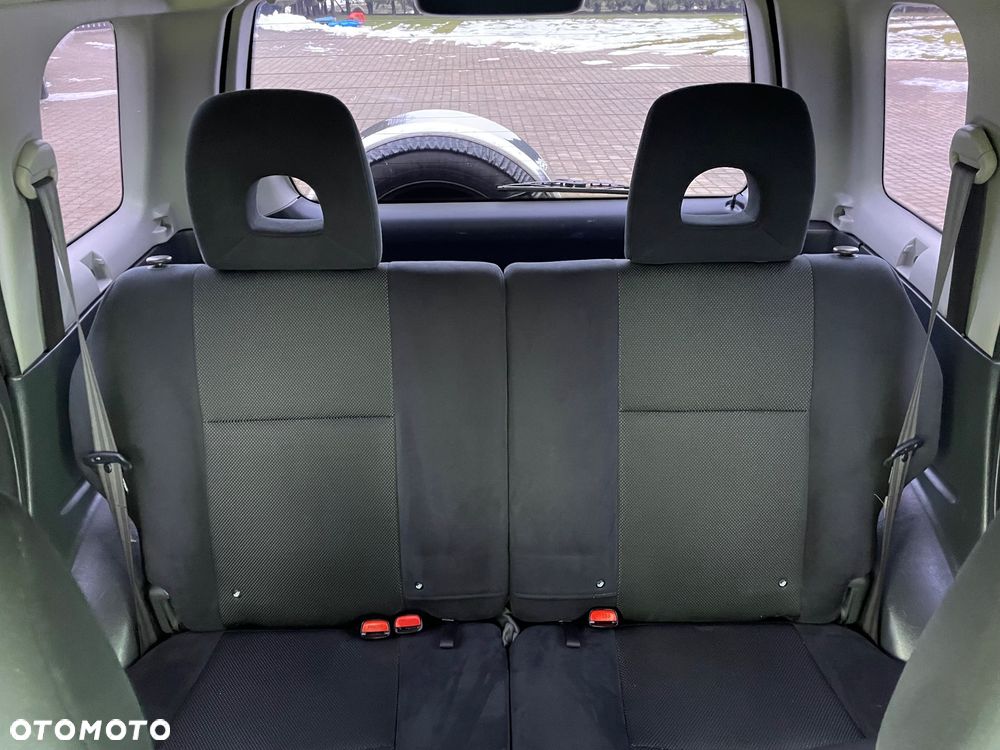 Suzuki Grand Vitara - 36