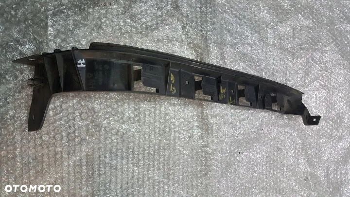 ŚLIZG ZDERZAKA PRAWY TYŁ 1J9807394 GOLF IV KOMBI - 1