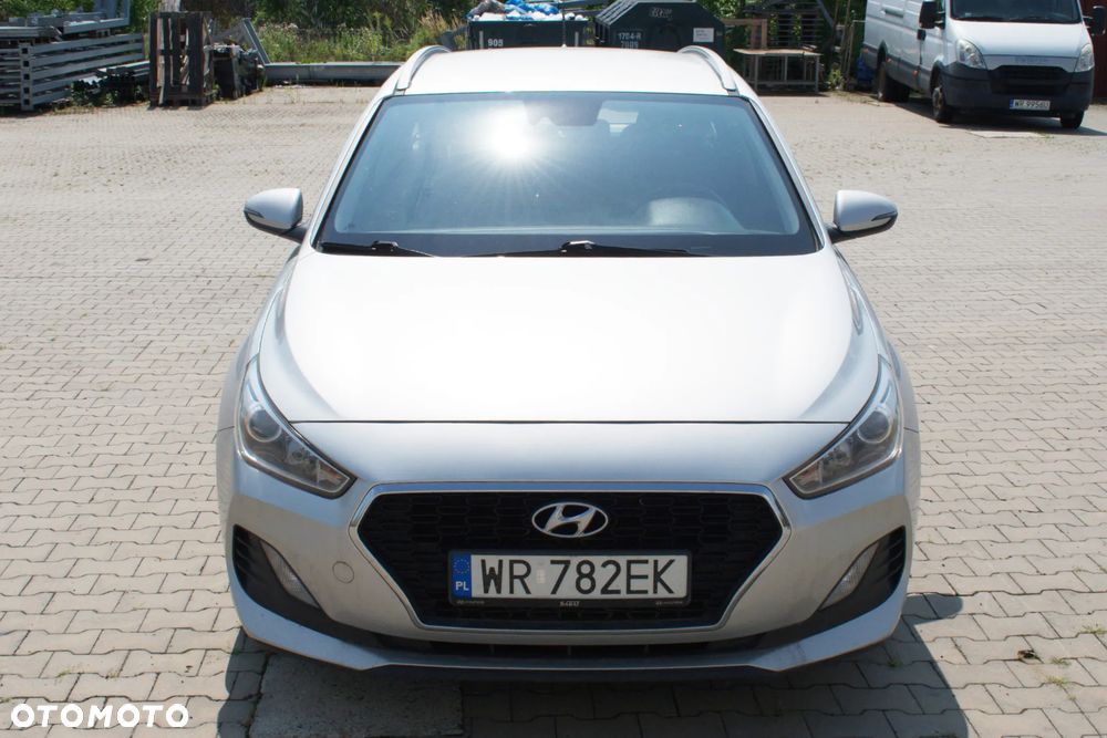 Hyundai i30 1.4 Comfort - 1