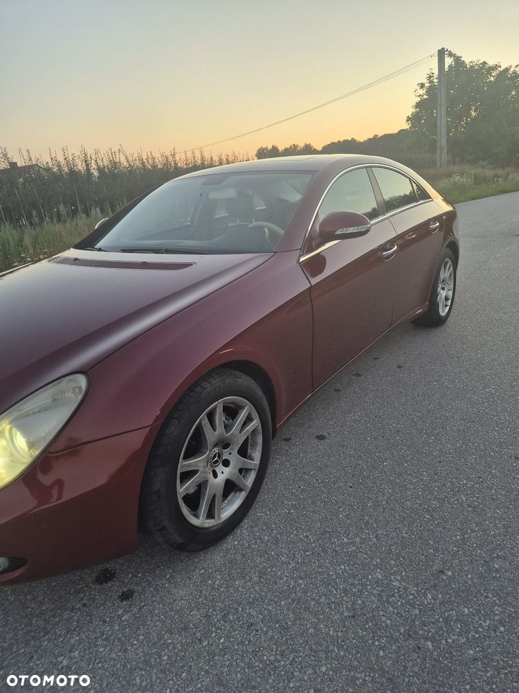 Mercedes-Benz CLS - 4