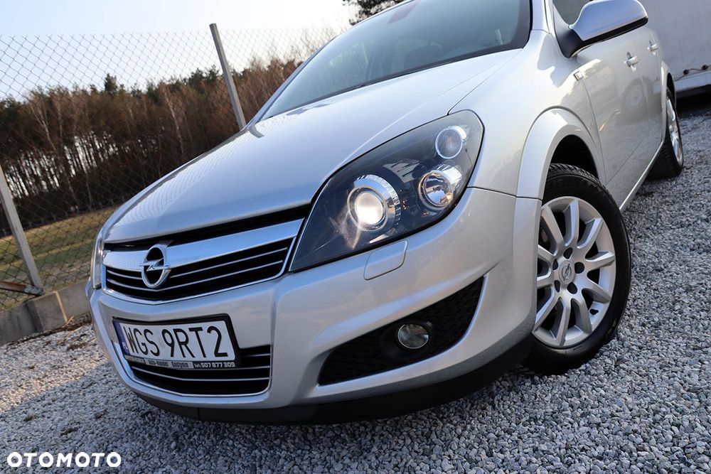 Opel Astra 1.7 CDTI DPF (119g) Innovation - 10