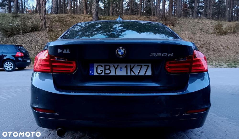 BMW Seria 3 320d - 6