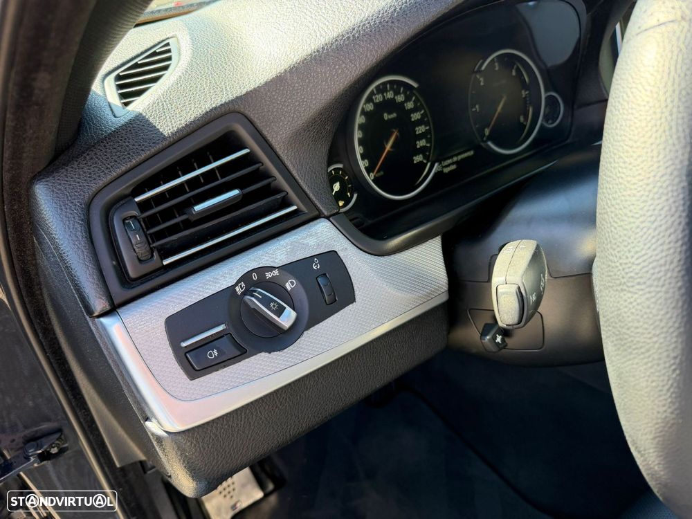 BMW M550d xDrive Auto - 42