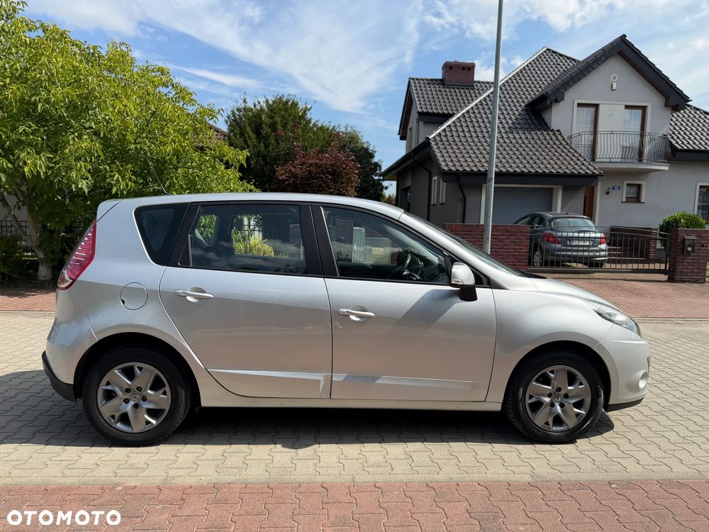 Renault Scenic - 15