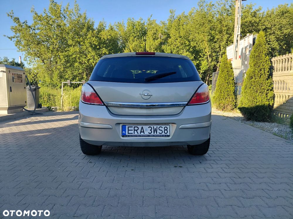 Opel Astra 1.4 - 4