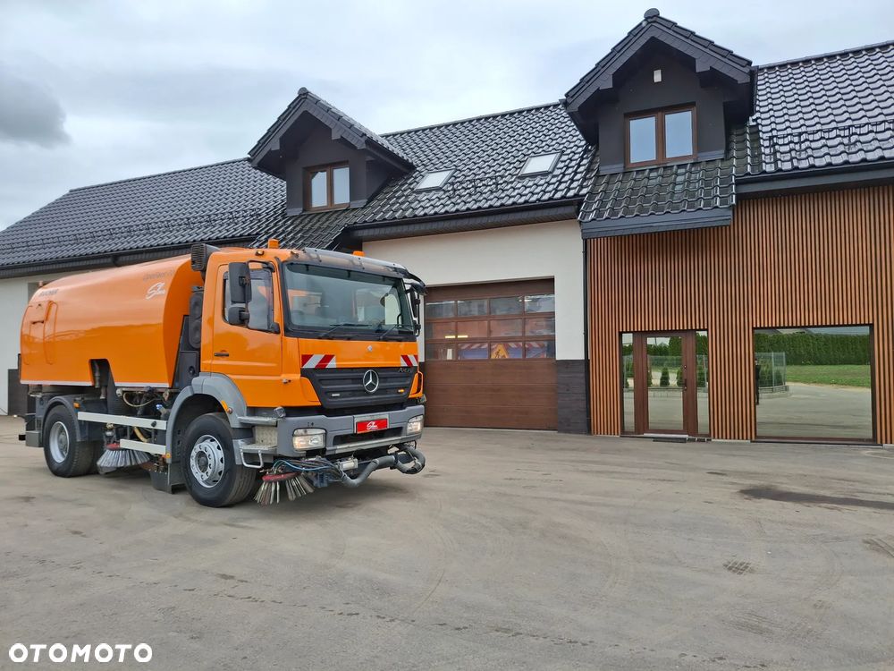 Mercedes-Benz Axor 1823 Zamiatarka Bucher Optifant 70 Szczotki Lewa Prawa Strona 2 Silniki Rura Do Liści Odchwaszczarka - 1