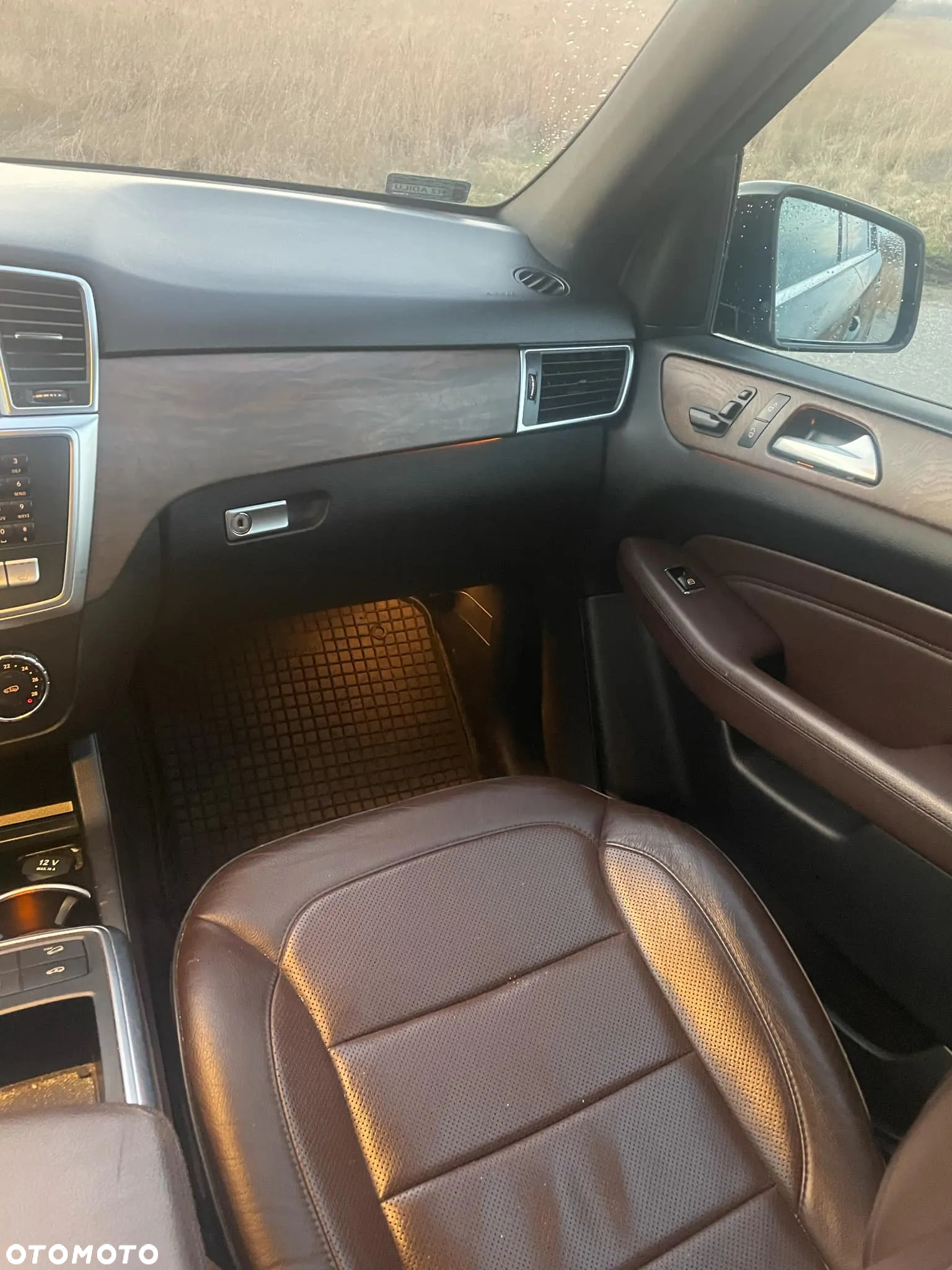 Mercedes-Benz ML 350 BlueTec 4-Matic - 14