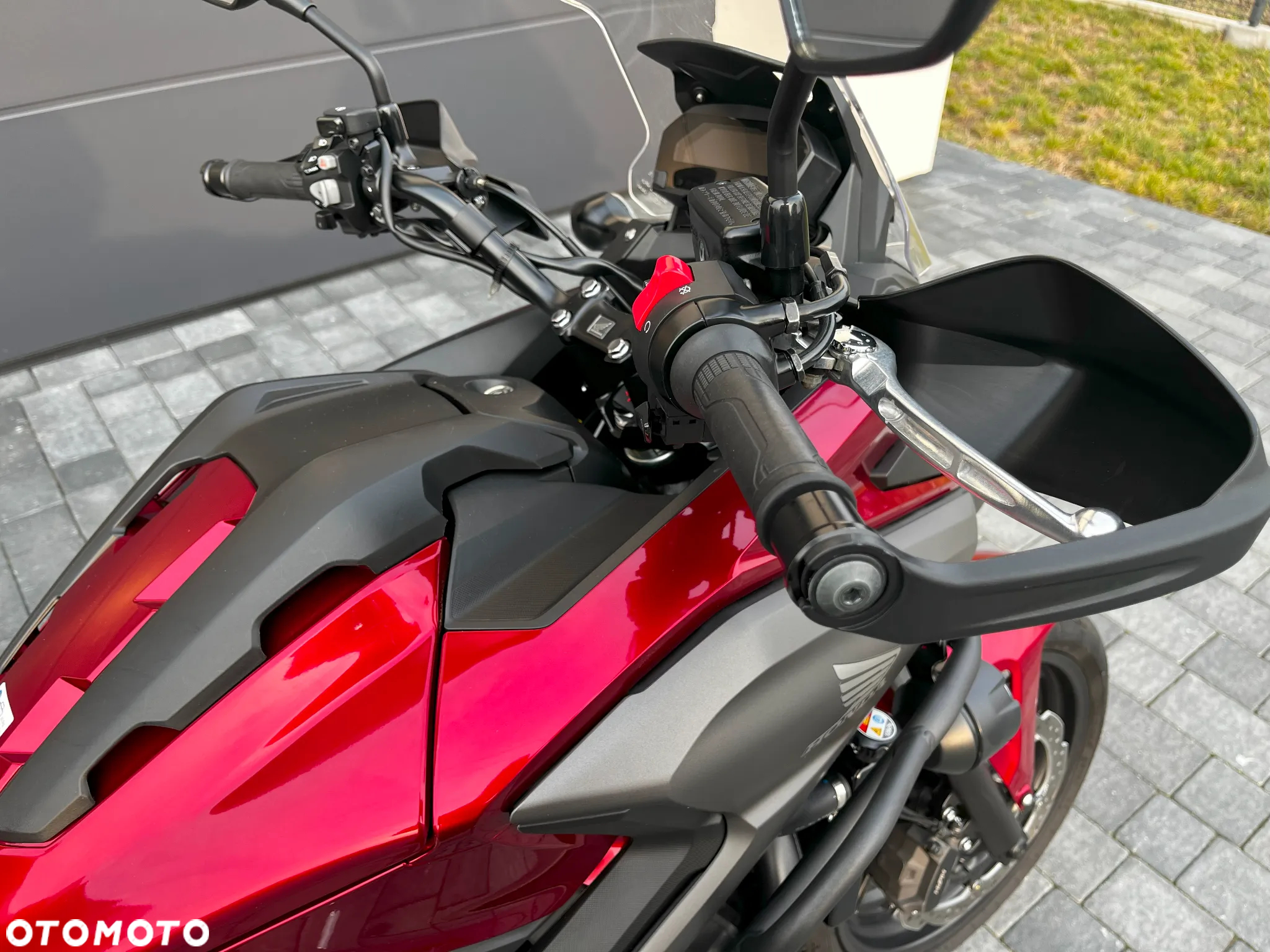 Honda NC - 12