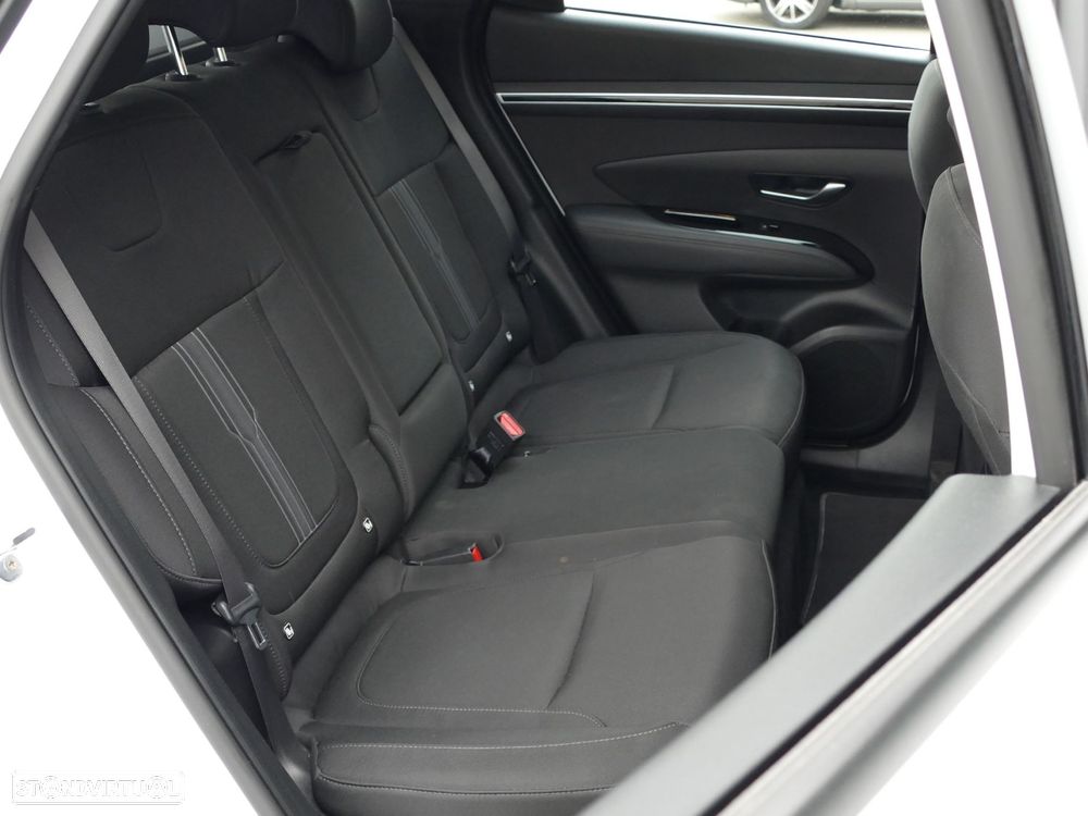 Hyundai Tucson 1.6 T-GDI PHEV Premium - 25