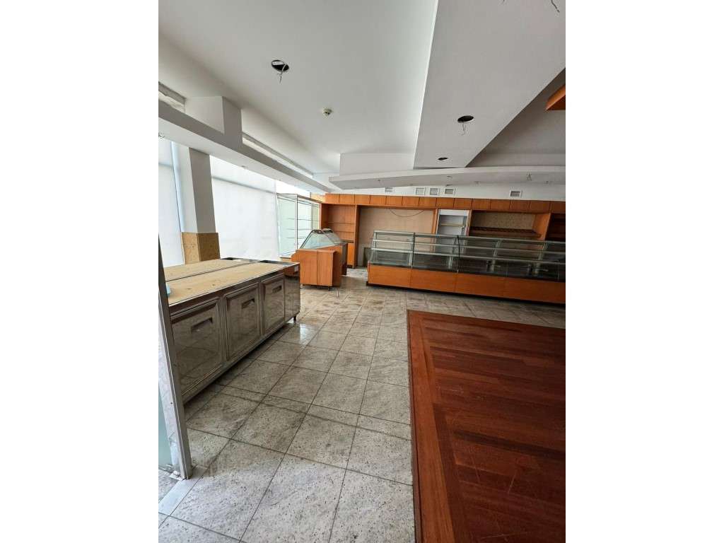 Excelente loja para venda em Vila Nova de Gaia . - Grande imagem: 3/23