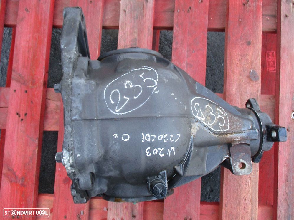 Diferencial 0165136   A2093510205 MERCEDES W203 2000 C220CDI 143CV 0P 2.65 - 1