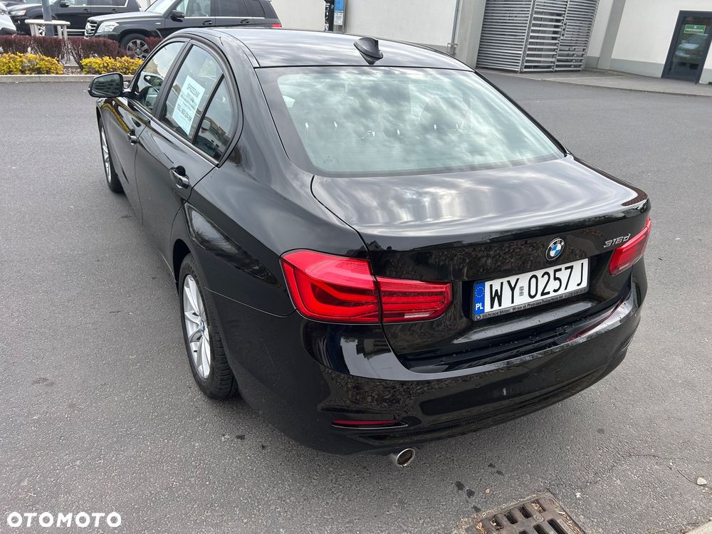 BMW Seria 3 316d - 19