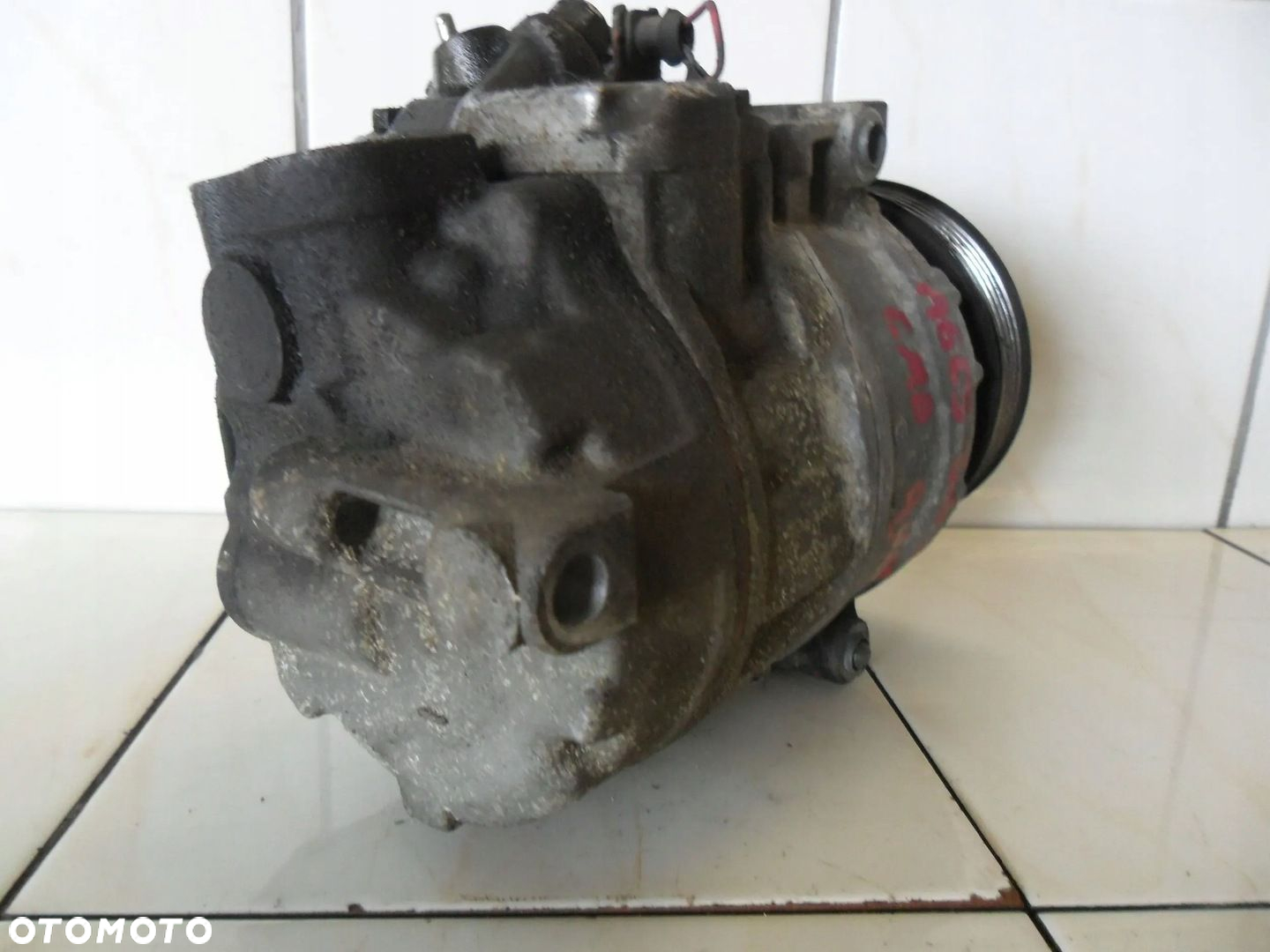 AUDI A6 C5 3.0 V6 2002 SPRĘŻARKA KOMPRESOR KLIMATYZACJI 8E0260805F - 4