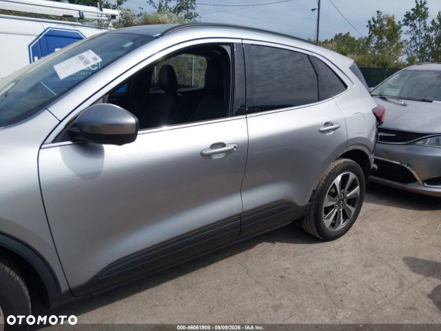 Ford Escape - 9