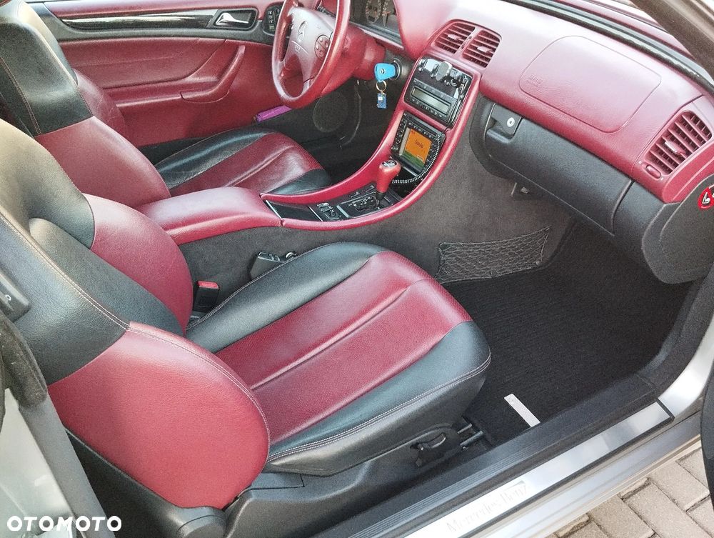 Mercedes-Benz CLK - 29