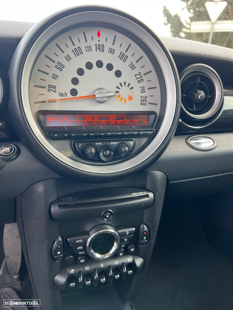 MINI Coupé Cooper SD - 11