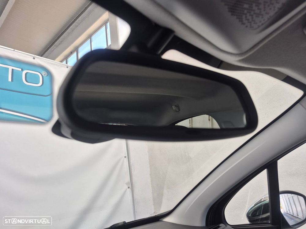 Peugeot 208 1.6 BlueHDi Style — fotografia 14