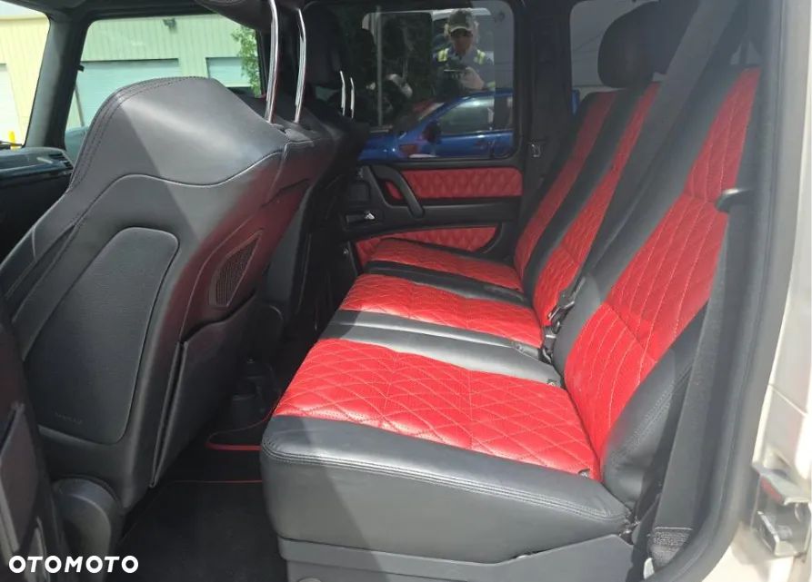 Mercedes-Benz Klasa G AMG 63 AMG SPEEDSHIFT 7G-TRONIC - 12