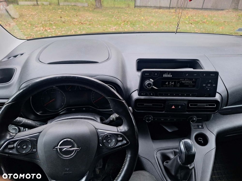 Opel Combo - 11
