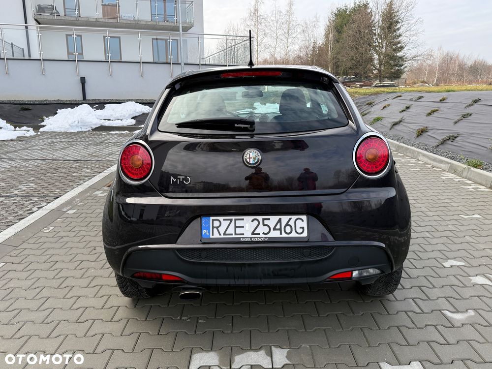 Alfa Romeo Mito TB 1.4 16V MultiAir - 10