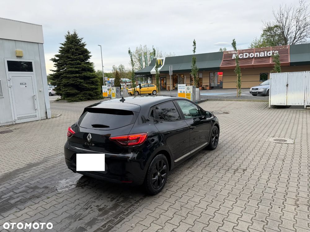 Renault Clio - 5