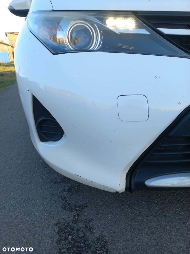 Toyota Auris 1.4 D-4D Active - 19